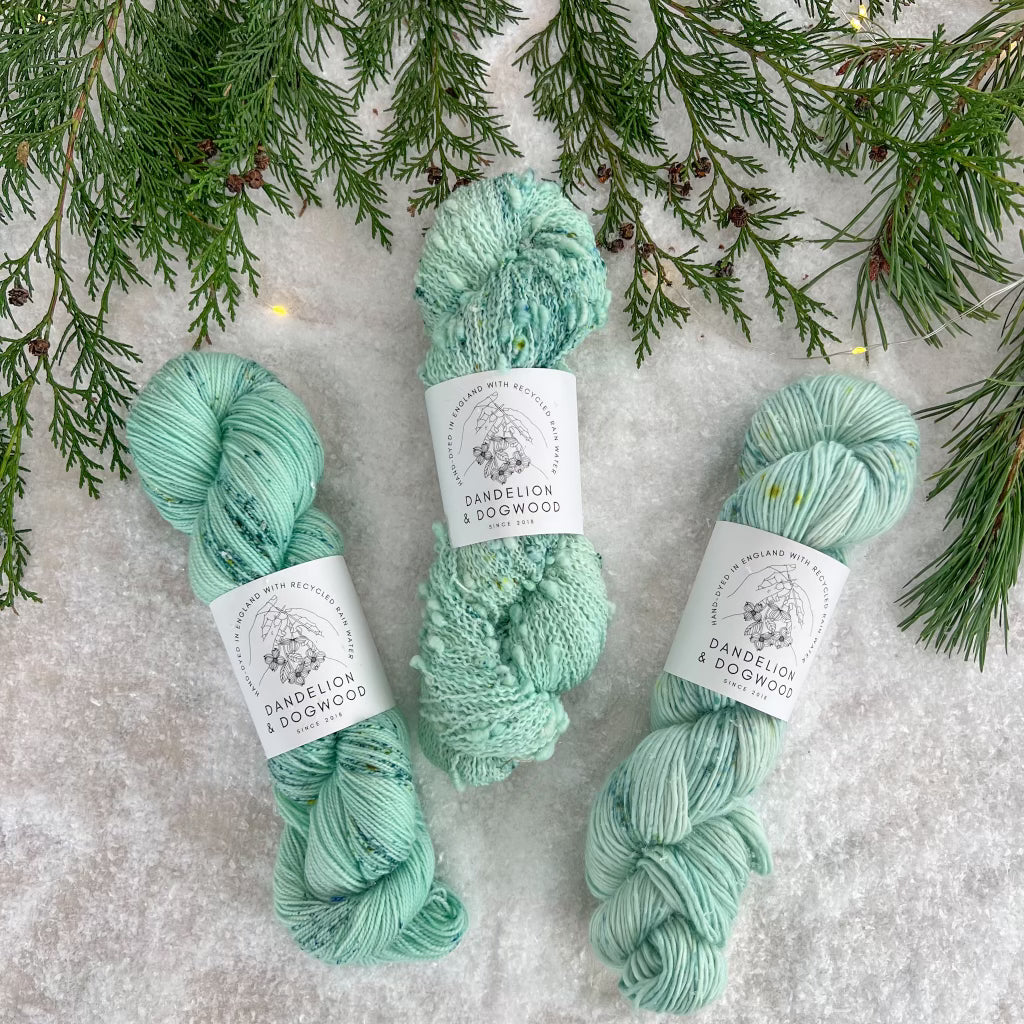 Frosty Pines Popcorn & Dandelion Duo