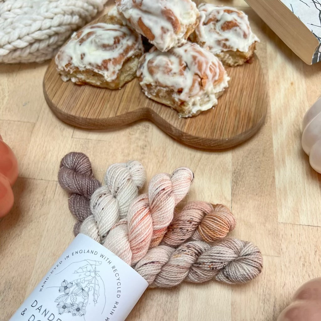 Maple Cinnamon Roll Mini Set